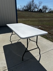IMG 4611 1752811441 6ft Table