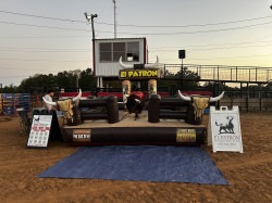 El Patrรณn Mechanical bull IMG 6923 1758941359 El Patrรณn Mechanical bull